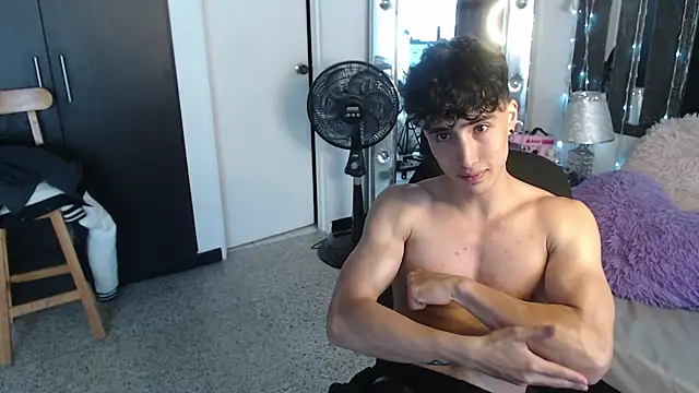 Snapshot of gojo_satoru_18 chatting on March 15, 3:06 pm gojo satoru 18 online show from March 15, 3:06 pm