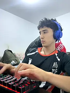 Snapshot of gojo_satoru_18 chatting on November 5, 6:35 am gojo satoru 18 online show from November 5, 6:35 am