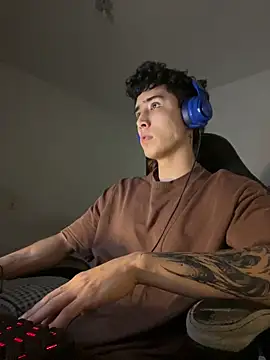 Snapshot of gojo_satoru_18 chatting on December 17, 1:55 am gojo satoru 18 online show from December 17, 1:55 am