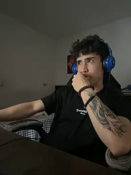 Snapshot of gojo_satoru_18 chatting on March 1, 12:51 pm gojo satoru 18 online show from March 1, 12:51 pm