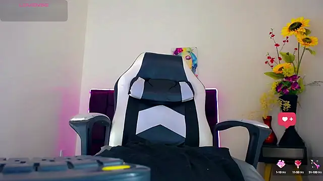 samantha official  online show from February 7, 10:52 pm