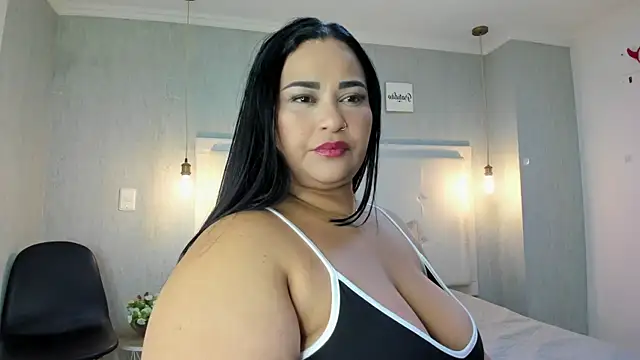 Snapshot of Clarigil chatting on February 26, 8:52 pm Clarigil online show from February 26, 8:52 pm