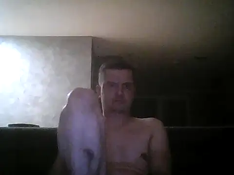 FallingAnswer56 online show from March 28, 5:34 pm