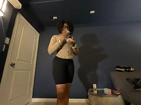 wynterheat online show from April 10, 6:29 am