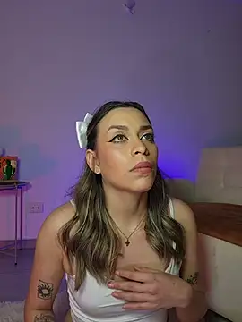 mich bittersweet online show from June 20, 8:33 pm