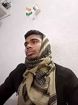 Snapshot of 900irani chatting on January 17, 3:22 pm 900irani online show from January 17, 3:22 pm