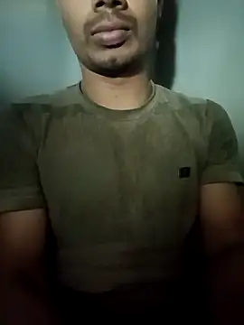 Snapshot of 900irani chatting on February 20, 6:28 am 900irani online show from February 20, 6:28 am