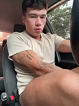 Logan smith1 online show from April 19, 7:38 pm