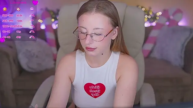 SilverrMoon online show from January 8, 1:46 pm