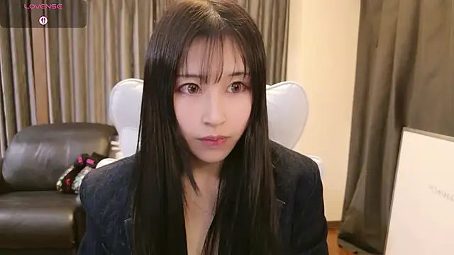 -satomi-jp online show from February 6, 2:20 pm