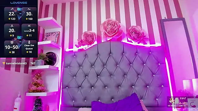 AllisonsweetZ online show from March 9, 7:26 pm