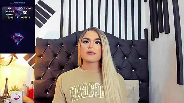 AllisonsweetZ online show from March 10, 1:21 pm