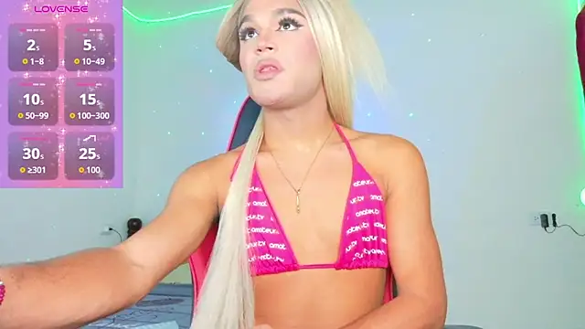 AllisonsweetZ online show from October 18, 8:09 pm