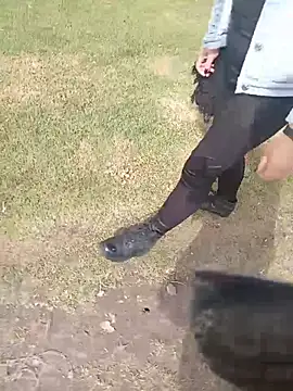 sophie banger online show from April 2, 8:28 pm