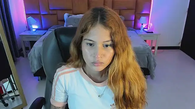 Tamy edwards online show from April 4, 8:17 pm