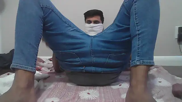 Snapshot of dickontop_24 chatting on November 24, 12:54 am dickontop 24 online show from November 24, 12:54 am