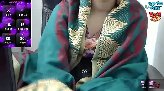 Barbie-Queen2 online show from December 7, 5:20 pm