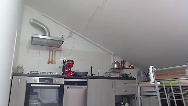 SweetMaddy888 online show from December 23, 11:04 am