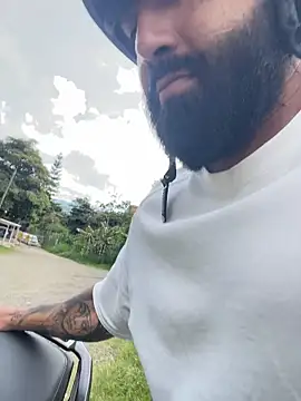 Lyon vach online show from December 14, 8:24 pm