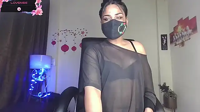 Black-Pearll online show from February 25, 5:22 pm