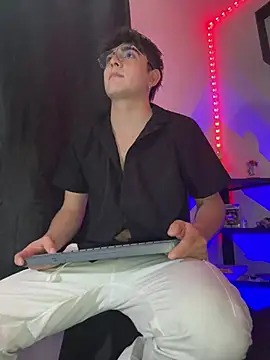 nolan twink1 online show from January 15, 5:27 pm