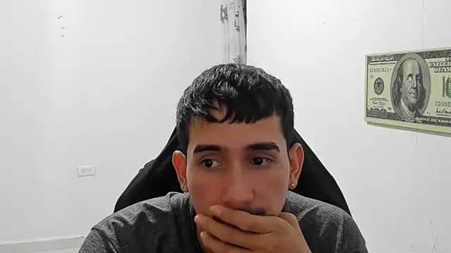 thomas daniel1 online show from March 30, 10:11 pm