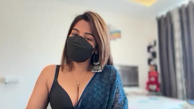 Hotty-Sana online show from March 28, 5:07 am