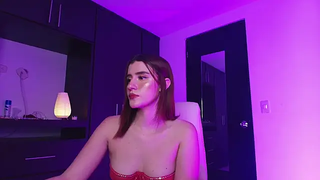 TinaJonnes  online show from February 12, 4:29 am