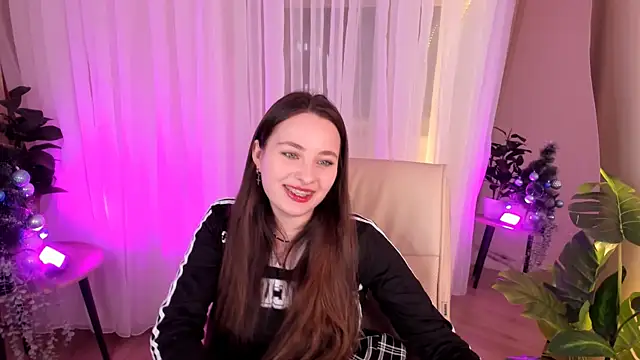 MoonLissa online show from December 16, 4:49 pm