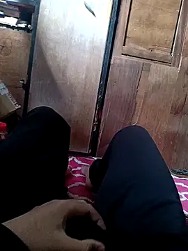 Bass12342a online show from December 18, 7:03 am