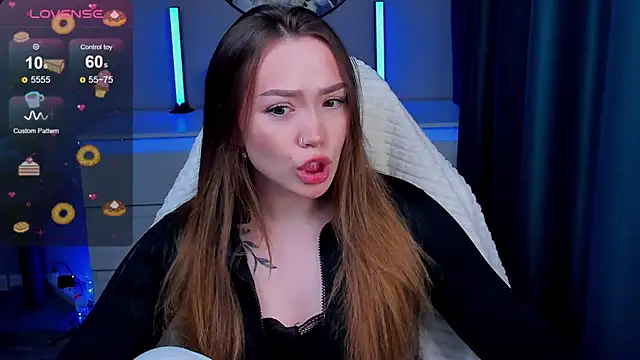 Evia r0se online show from January 17, 6:22 pm