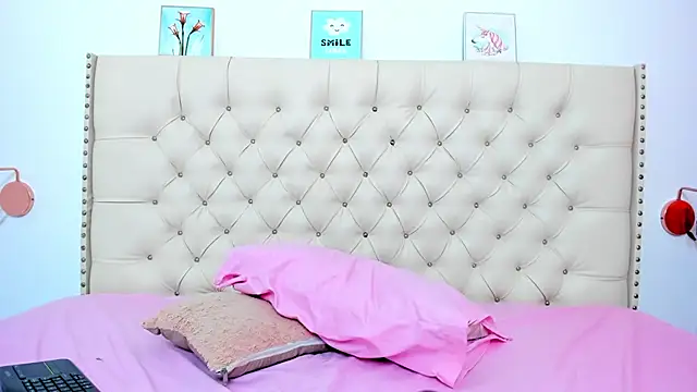 Snapshot of Kim_Eli chatting on January 16, 6:37 pm Kim Eli online show from January 16, 6:37 pm