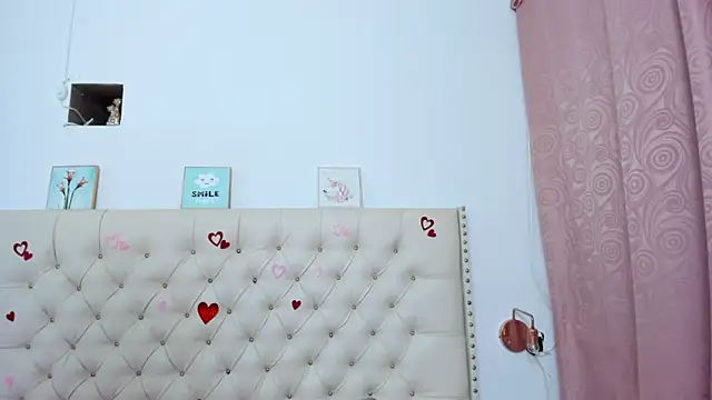 Snapshot of Kim_Eli chatting on February 24, 11:30 pm Kim Eli online show from February 24, 11:30 pm