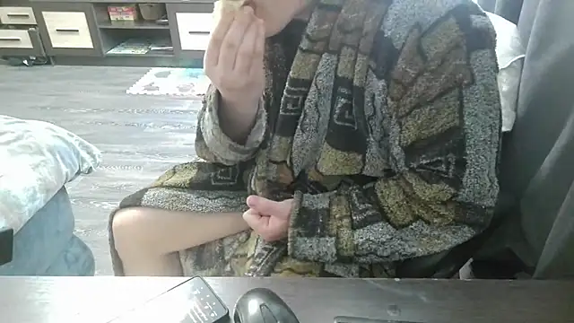 gamblingbum online show from April 7, 11:43 am