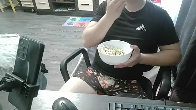 gamblingbum online show from April 12, 11:04 am