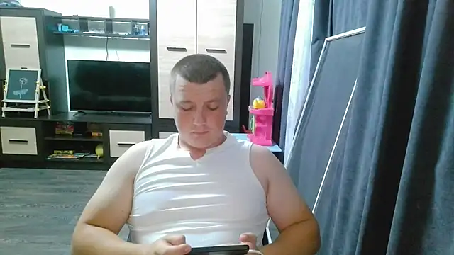 Snapshot of gamblingbum chatting on June 25, 6:01 pm gamblingbum online show from June 25, 6:01 pm