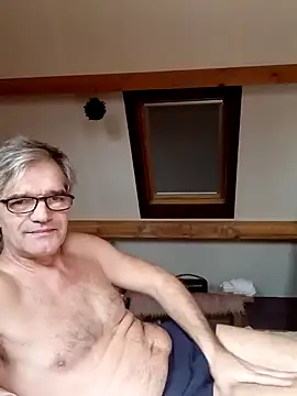 ronny51 online show from December 22, 10:17 am