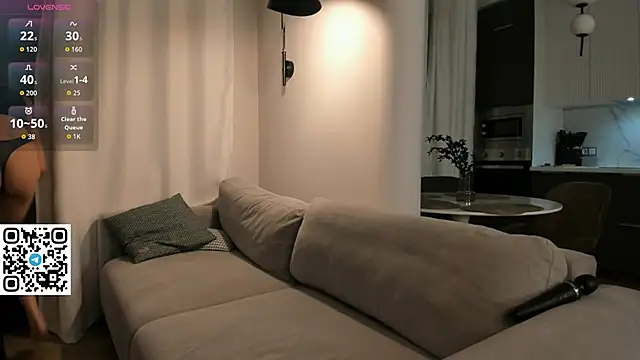 Snapshot of Danger_Bella chatting on January 17, 7:28 pm Danger Bella online show from January 17, 7:28 pm