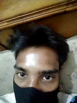Snapshot of Tomato_boy chatting on December 10, 7:22 pm Tomato boy online show from December 10, 7:22 pm