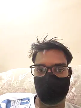 Snapshot of Tomato_boy chatting on September 20, 5:08 am Tomato boy online show from September 20, 5:08 am