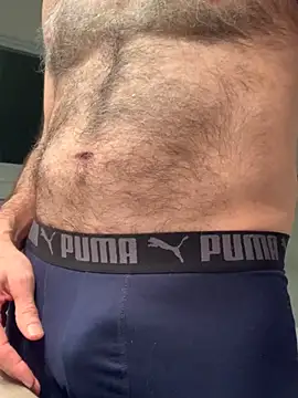 Snapshot of MaxVain chatting on February 22, 2:28 am MaxVain online show from February 22, 2:28 am