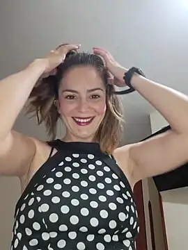 Hanny 24 online show from January 6, 2:32 pm