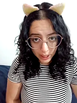 babyluna939 online show from April 10, 6:45 pm