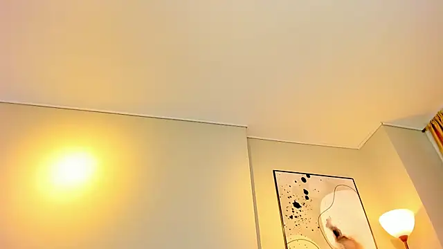 Isis Osman online show from February 15, 7:21 pm