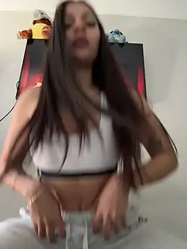 AnitaKariri online show from March 28, 1:11 pm