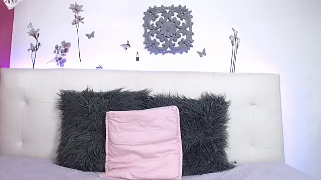 Chloe Brownx online show from February 23, 12:59 pm