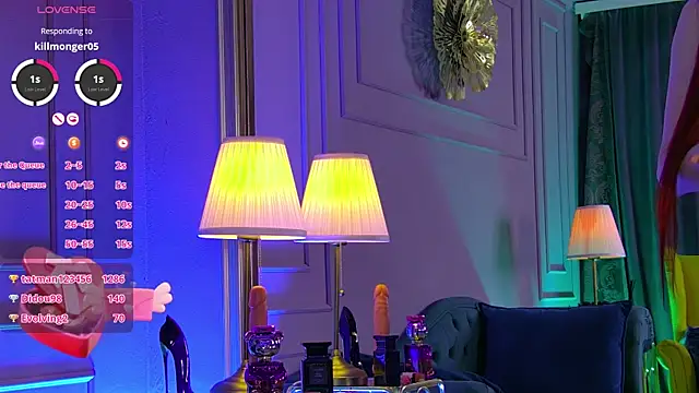 SerenaReese online show from February 25, 11:44 pm