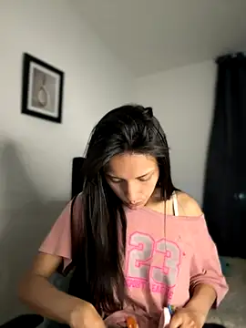 Dulceeany online show from November 30, 12:47 am