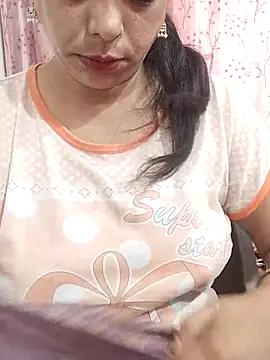 Urmila bhabhii online show from June 12, 3:05 am