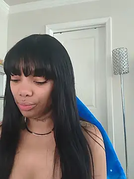 butterflybootyy online show from June 18, 1:15 pm